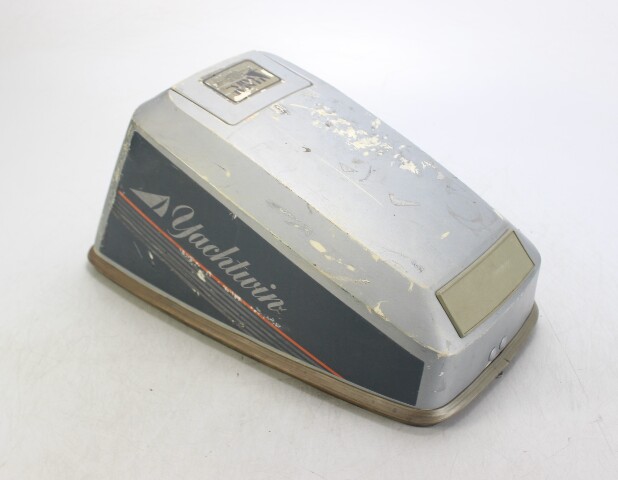 Johnson Evinrude Yachtwin Top Hood Upper Engine Cowling Cover 6 HP