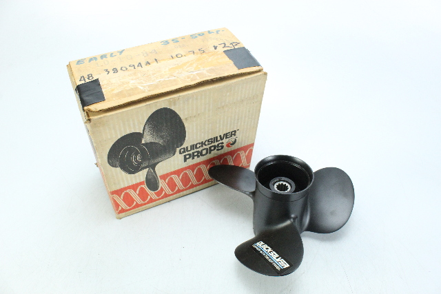 Quicksilver Black Max Alum RH 10 3/4 X 13 Propeller 3 Blade  6 MTH HUB WTY
