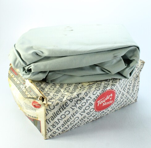 ✨ NEW IN BOX ✨ Trailerite V-Hull Boat Cover Waterproof ✨ Heavy Duty