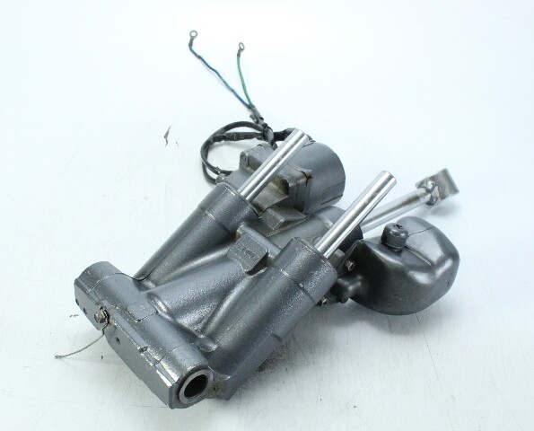Yamaha Showa 1996 - 2010 Power Trim Tilt 2 Wire 100 115 130 + HP PARTS OR REPAIR