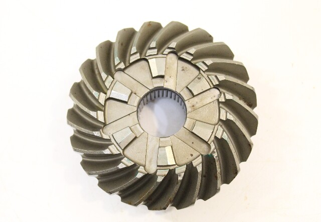 Mercruiser 1985 1986 - 1998 Forward Gear W/ Bearing Alpha I Gen I 21 Teeth 6 Jaw