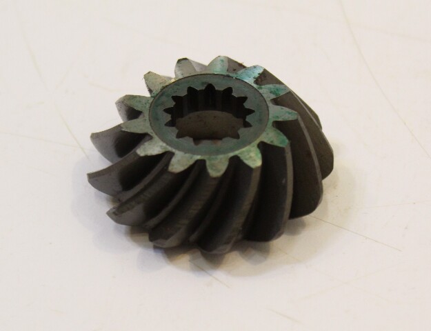 Mercury 1970 1971 1972 1973 1974 1975 1976 - 1979 Pinion Gear 40 50 HP Inline 4