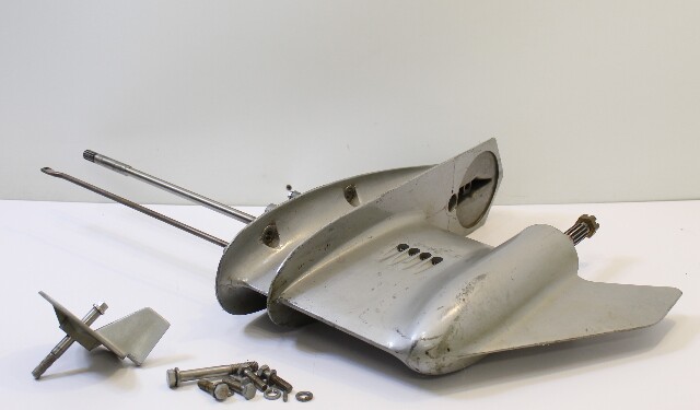 1976 - 1988 Johnson Evinrude 15" Lower Unit 40 45 48 50 55 60 HP NEW TAKE OFF!!