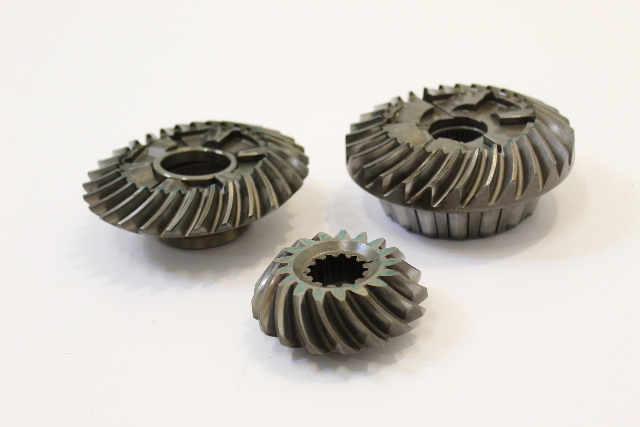 Mercruiser 1983 -1998 Alpha I Gen II Forward Reverse & Pinion Gear Set W Bearing