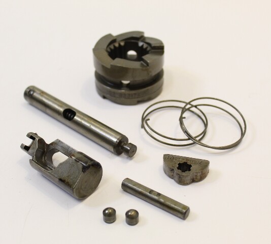 Johnson Evinrude 1976 1977 1978 - 1998 Clutch Dog & Hardware 135 150 175 200 HP