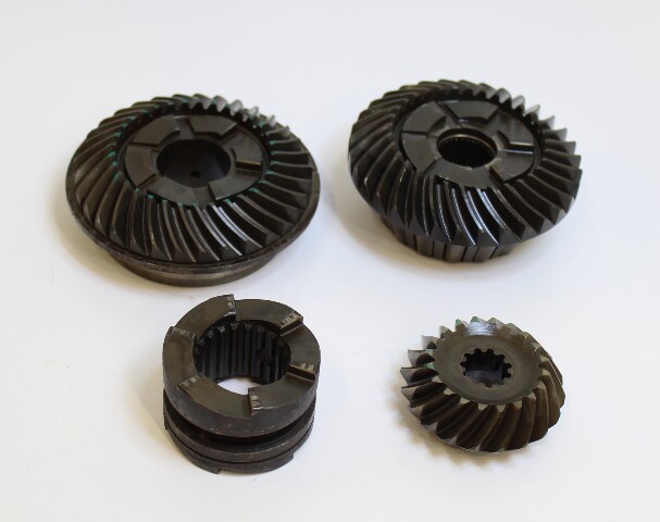 Mercruiser 1969 1970 1971 - 1983 Pre-Alpha Reverse Gear & Bearing 228 250 898