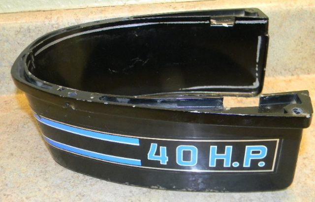 Mercury 1970-89 Driveshaft Housing Trim Cover Apron 35 40 HP 2 Cyl