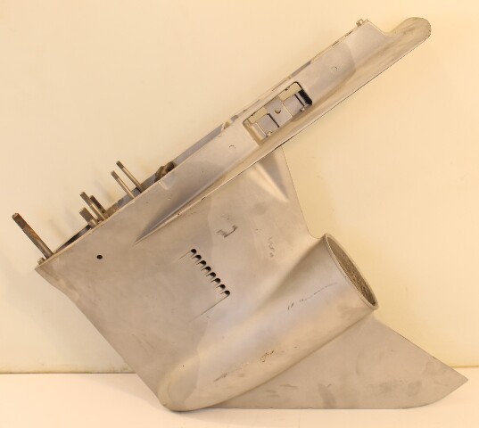 1999 - 2004 2005 2006 Mercury Gearcase Housing 115 135 150 175 200 HP 2.5L V6