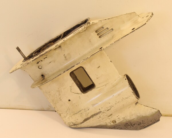 Johnson Evinrude 1980 1981 1982 1983 1984 - 2005 Gearcase Housing 20 25 30 35 HP