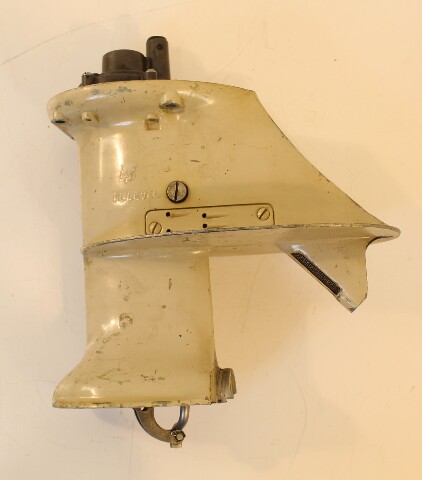 Johnson Evinrude 1960s & 1970s Gearcase & Water Pump Housing W Shift Rod 5 HP