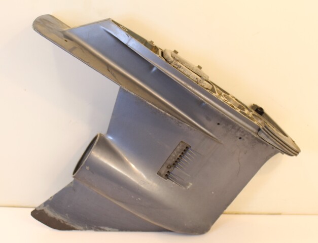 ✨OEM✨ Yamaha Sterndrive Empty Lower Unit Gearcase Housing 4.3 5.0 5.7 L V8-DR