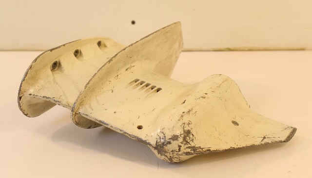 Johnson Evinrude 1974 1975 1976 1977 1978 - 2007 Gearcase Housing 8 9.9 10 15 HP