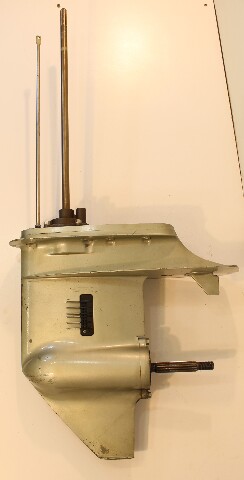 Suzuki  1985 1986 1987 20" Long  Lower Unit DT 55 65 HP 2 Stroke 3 Cylinder