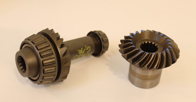 Mercury Mercruiser Upper Gear Set Outdrive Sterndrive 20 Spline 22/20 Teeth