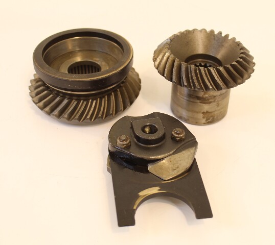 OEM Mercruiser 1988 - 1995 Pinion Drive Gears Set Bravo I II III 27 / 32 Teeth