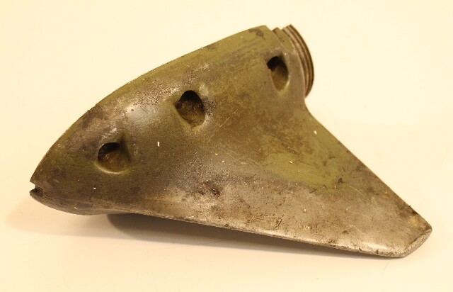 Johnson Evinrude Lower Bottom Gearcase Housing Skeg 18 HP IN STOCK READY TO SHIP