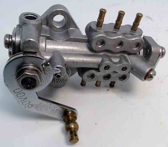 60V-13200-01-00 Yamaha 2004-2005 Oil Pump 250 HP V6 2-Stroke NEW OLD STOCK