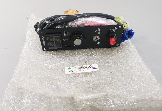 32340-ZW1-V02 Honda 1997-2002 Control Panel Assembly 75 90 HP 4 Stroke New In Box