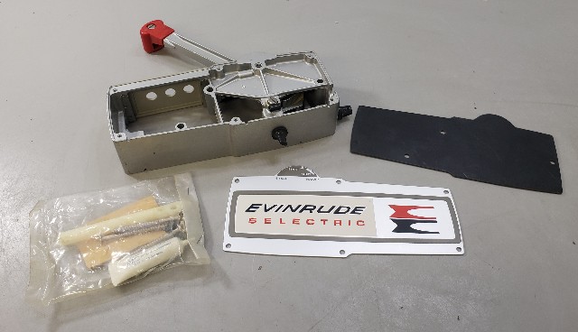 278573 0278573 Johnson Evinrude 1968-1972 Control Box 50-125 HP New Old Stock