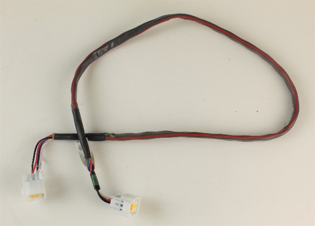 6Y8-82521-21-00 Yamaha 2006 & Newer 3FT Pigtail Bus Harness NEW OLD STOCK!
