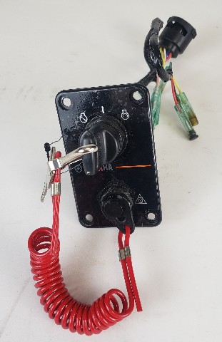 704-82570 Yamaha  4-3/8" x 2-3/4" Single Engine Main Switch Panel w/Key LIKE NEW