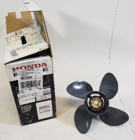 58134-ZW1-017AH Honda 1995 & UP ALUM Propeller 12-3/4x17 60 75+ HP NEW TAKE OFF!