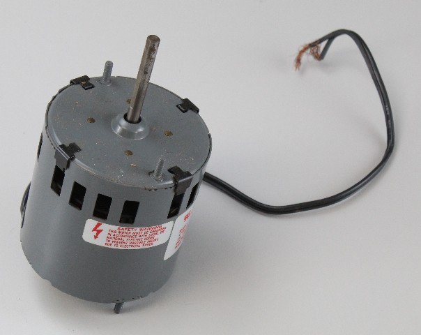 3M560B Dayton Shaded Pole Motor 1/70 HP NEW OLD STOCK!