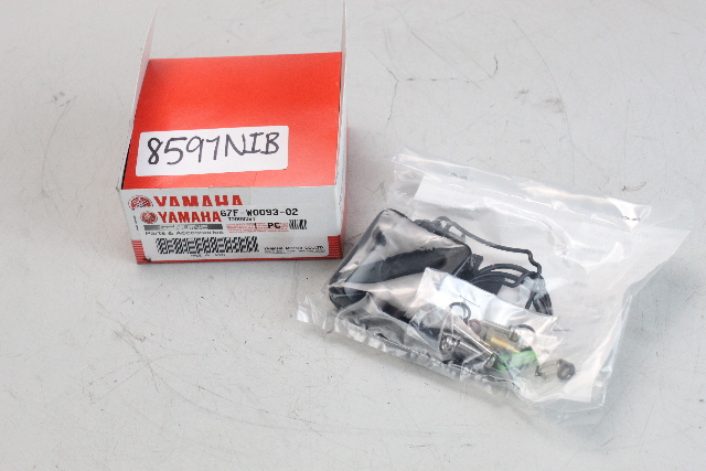 67F-W0093-02 Yamaha 2000-2005 Carburetor Kit 30 40 HP NEW OEM