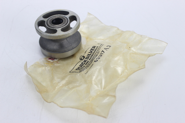 ✨NEW✨OLD STOCK! Mercruiser Quicksilver Bearing Carrier