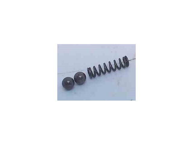 327070 316506 Johnson Evinrude Ball Detent & Spring
