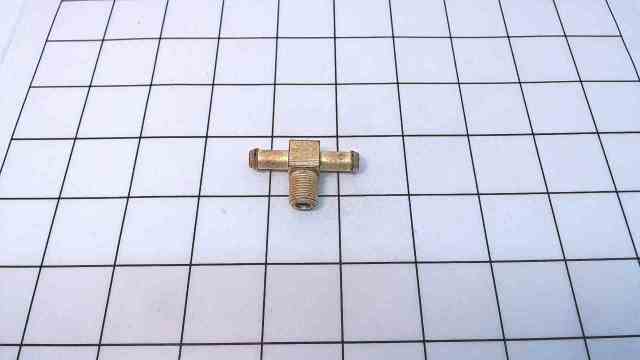 New Mercury Quicksilver Tee Fuel Fitting 22-64706 / 1 each