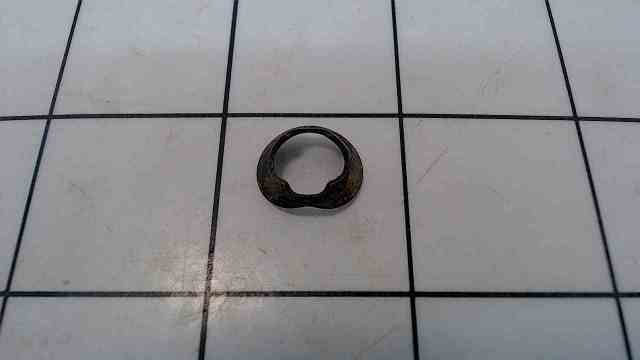 302420 New OMC//Johnson//Evinrude Retainer