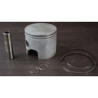 8666A3 C# 766-8666-1 Mercury 1976-1990  STBD Standard Piston 175 200 220 225 HP