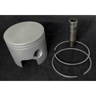 8667A22 C# 766-8667-1 Mercury 1988-91 2-Ring STD Port Piston 175 HP ONLY