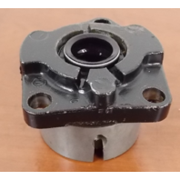 338050 332496 Johnson Evinrude Bearing Housing