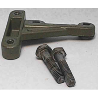 318366 Johnson Evinrude 1973-2001 Fuel Pump Mounting Bracket 318366 60 65 70 75 HP