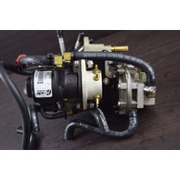 1998-99 Johnson Evinrude FICHT Oil Lift Pump & Injector 439707 5000372 90 115 HP