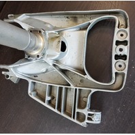 329648 331476 Johnson Evinrude 1986-89 Steering Bracket & Pilot Shaft 20-35 HP