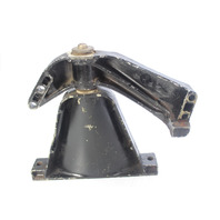 Mercruiser 1975 - 1989 Front Support Engine Mount & Bracket 110 120 140 150 HP