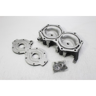326503 Johnson Evinrude 1977-1985 Starboard Cylinder Head 85 90 100 115 140 HP