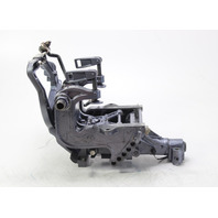349S623101 349S621130 Nissan Tohatsu 1996-2005 Swivel Bracket Set 25 HP 20 Inch
