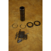 326764 Johnson Evinrude 1985-2012 & Up Wrist Pin & Bearings 120 125 140 200 + HP