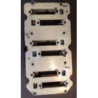 87628A7 Mercury 1990-1991 Adaptor Plate 87628A7 135 150 175 200 HP V6