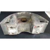 322860 0322860 Johnson Evinrude 1977-1981 Lower Mount Bracket 85 90 100 115+ HP