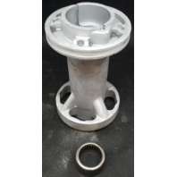 384523 397087 Johnson Evinrude 1971-1998 Bearing Carrier 85 90 100 115 125 + HP