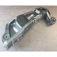 41111-90J13-0EP Suzuki 1998-12 STBD Clamp Bracket DF 90 100 115 HP 4-Stroke
