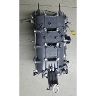 68V-W009B-05-1S Yamaha 2005 Powerhead 115 HP 4-Stroke 4 Cyl OPENED & INSPECTED