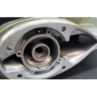 Johnson Evinrude 1971-77 Upper Splitcase Lower Unit 18 20 25 HP 2 Cylinder