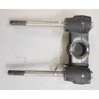 814084F1 C# 814082  Mercury Mariner 1994-2006 Bottom Yoke 200 225 250 HP V6