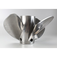 825948A47 Mercury Trophy Plus RH 13-3/4 X 28 Propeller 40-300 HP NEW TAKE OFF!